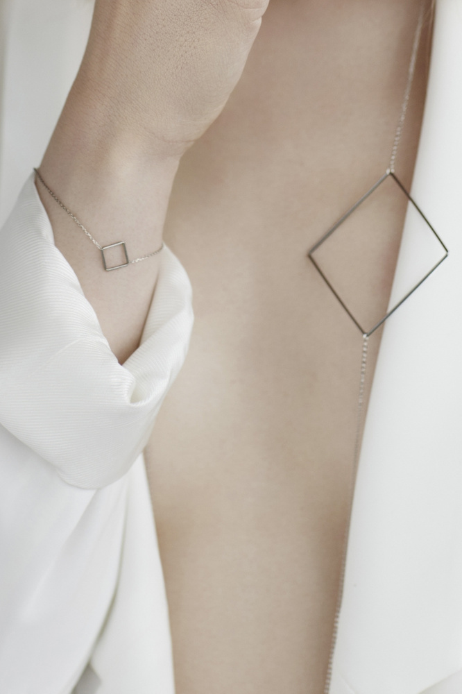 RIGHT LINE - NASZYJNIK - AB_RL_N2